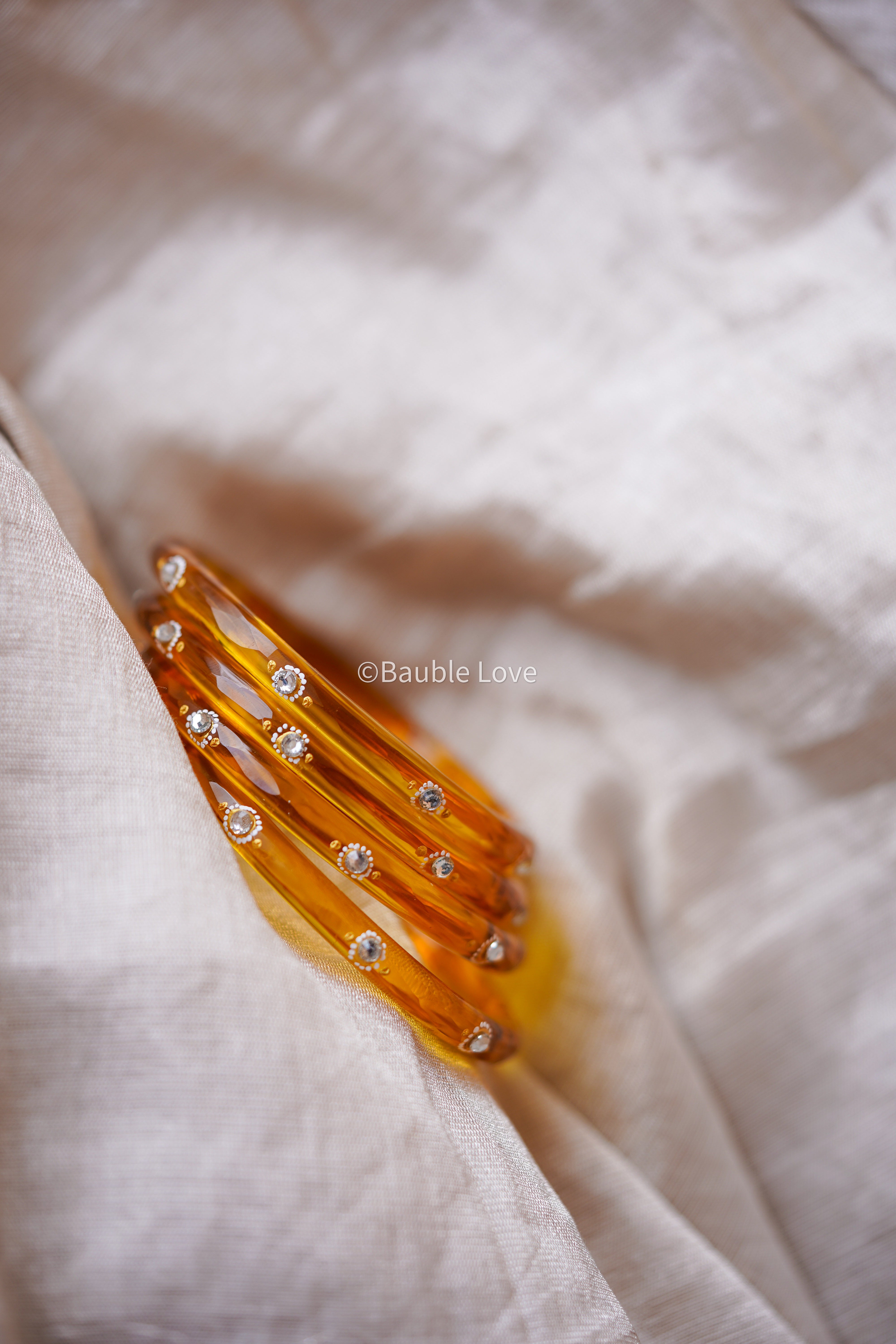 Chitra Glass Bangle Set