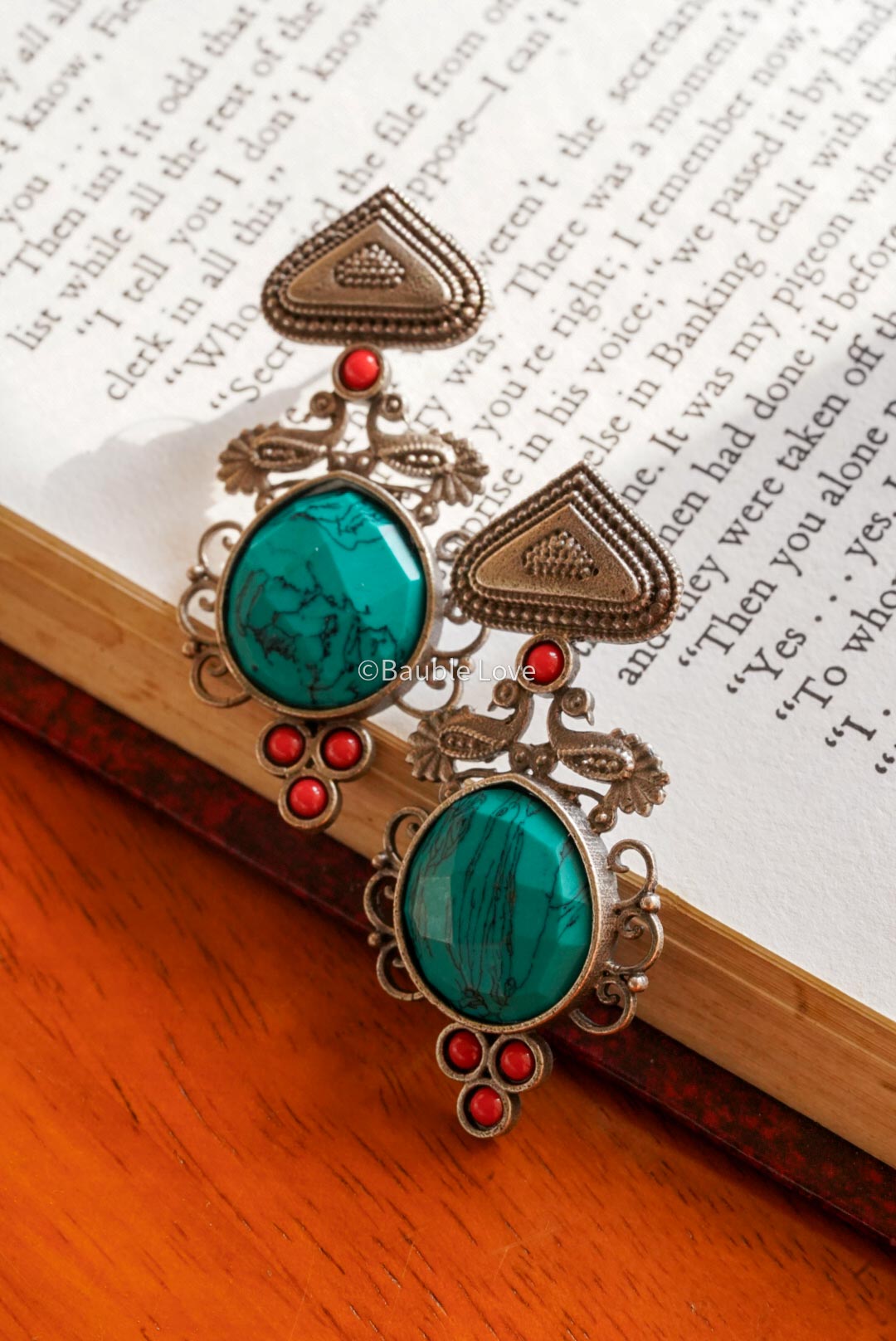 Elanor Earrings (Turquoise)
