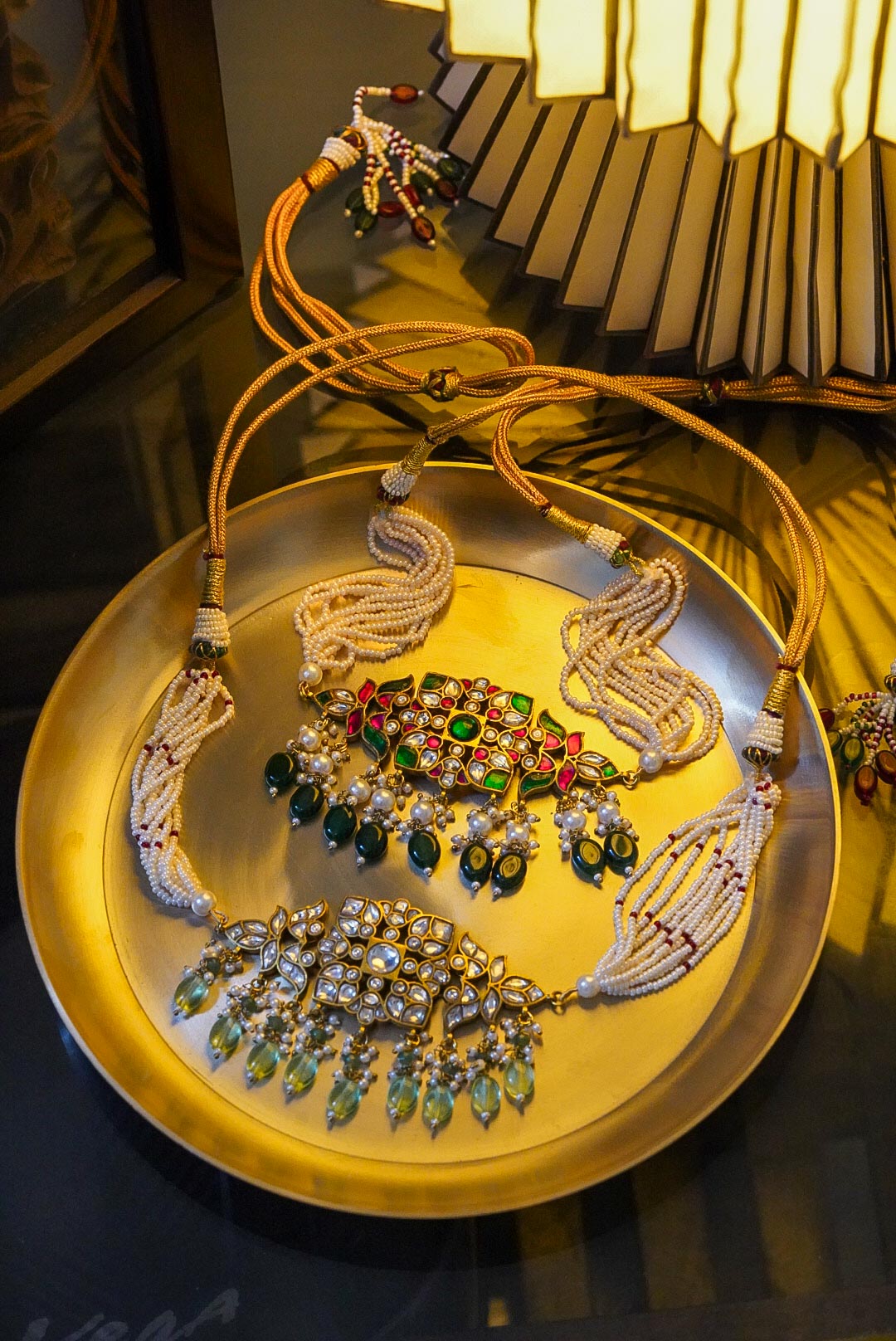 Chitra Jadau Choker