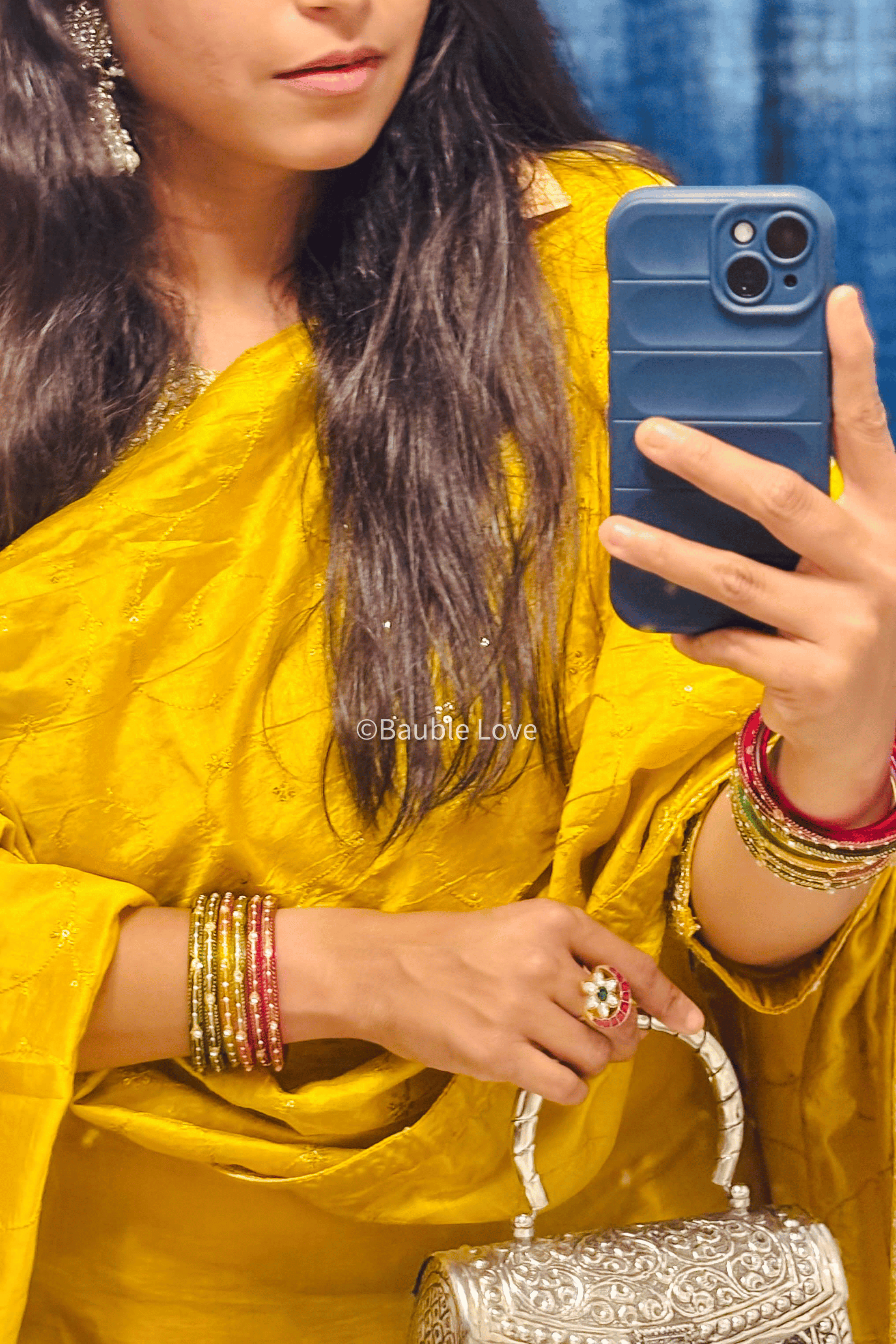 Jeevika Glass Bangle (Set of 2)