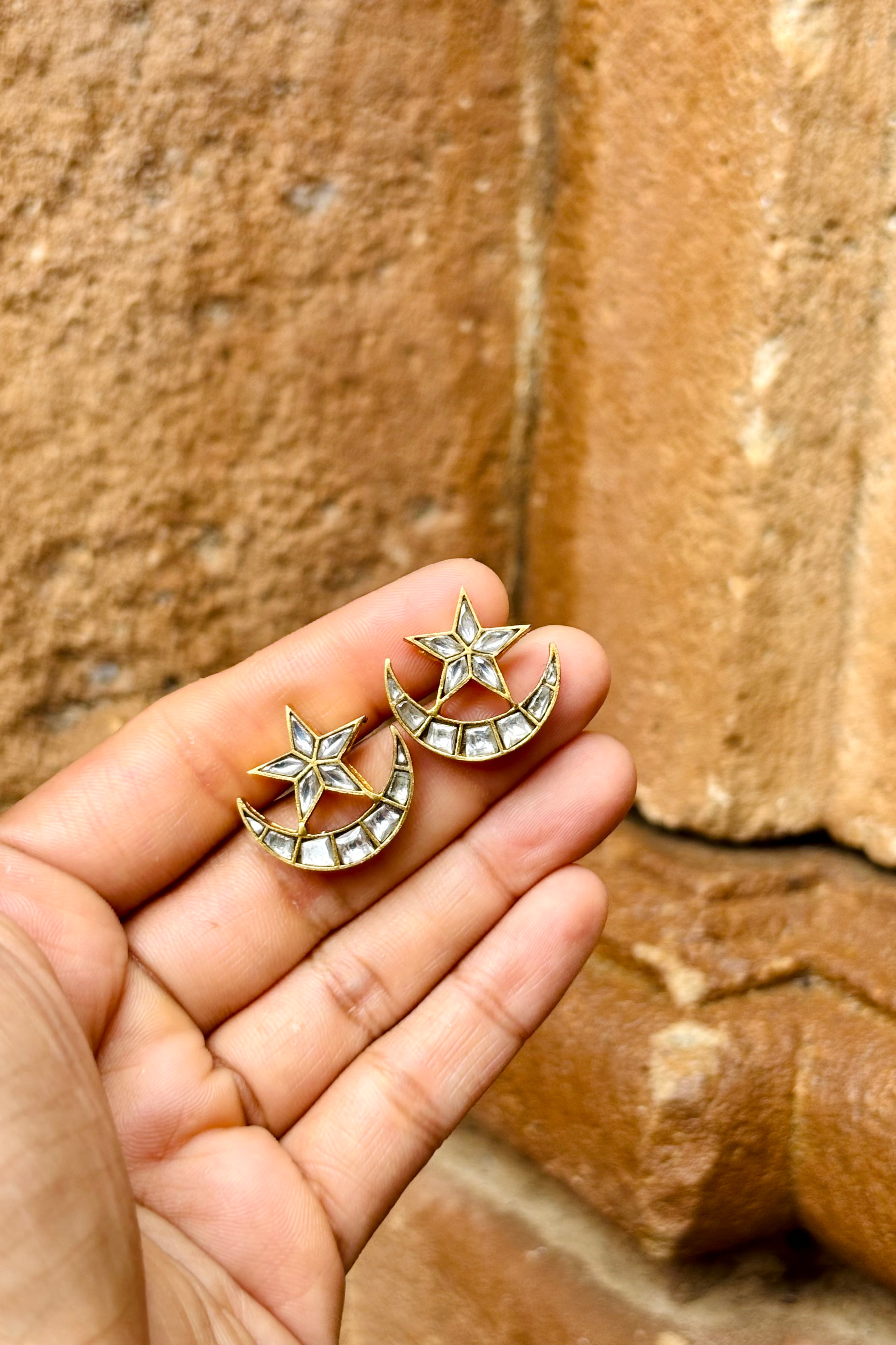 Sitaraa Earrings