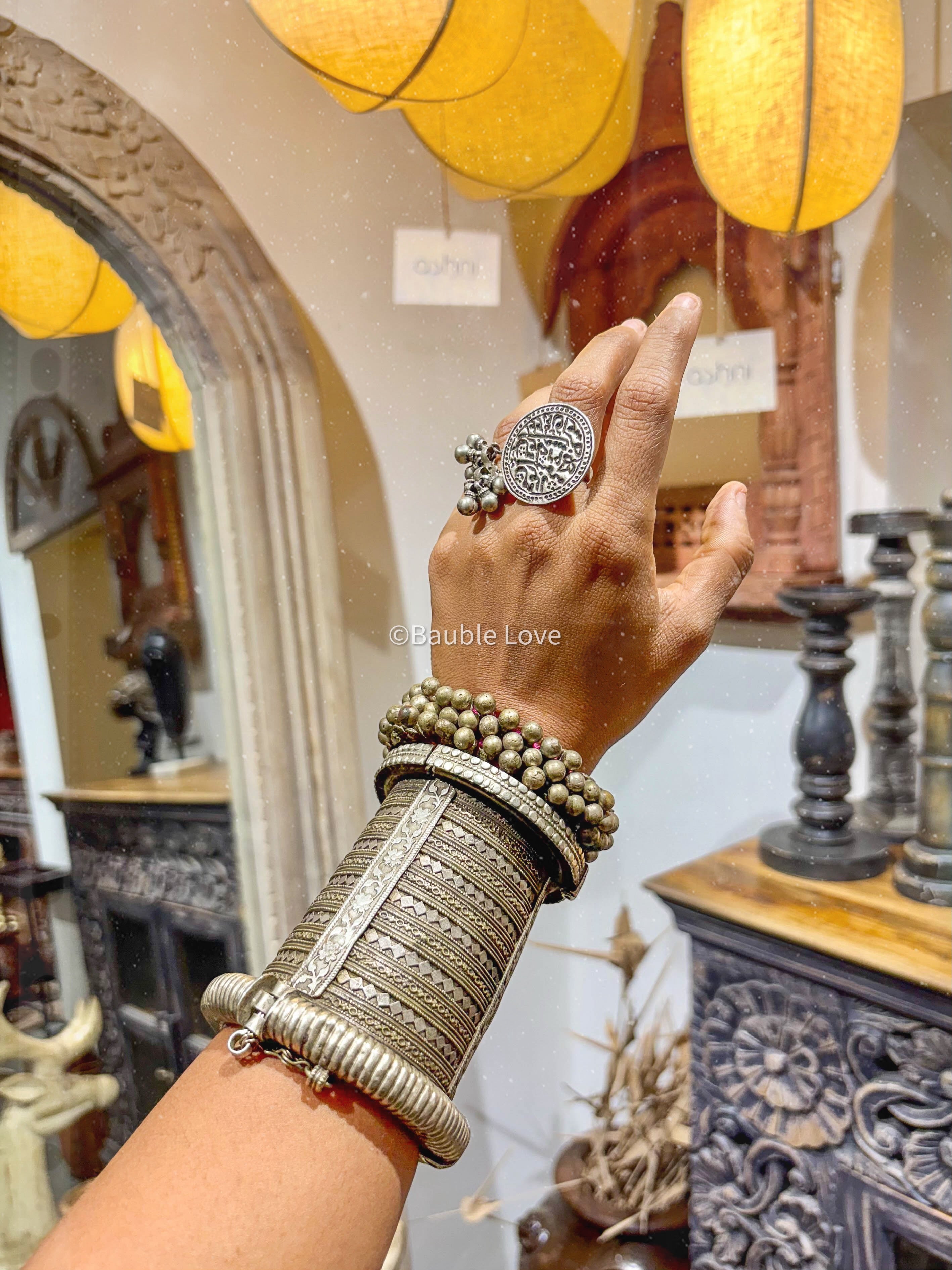 Aziva Vintage Cuff