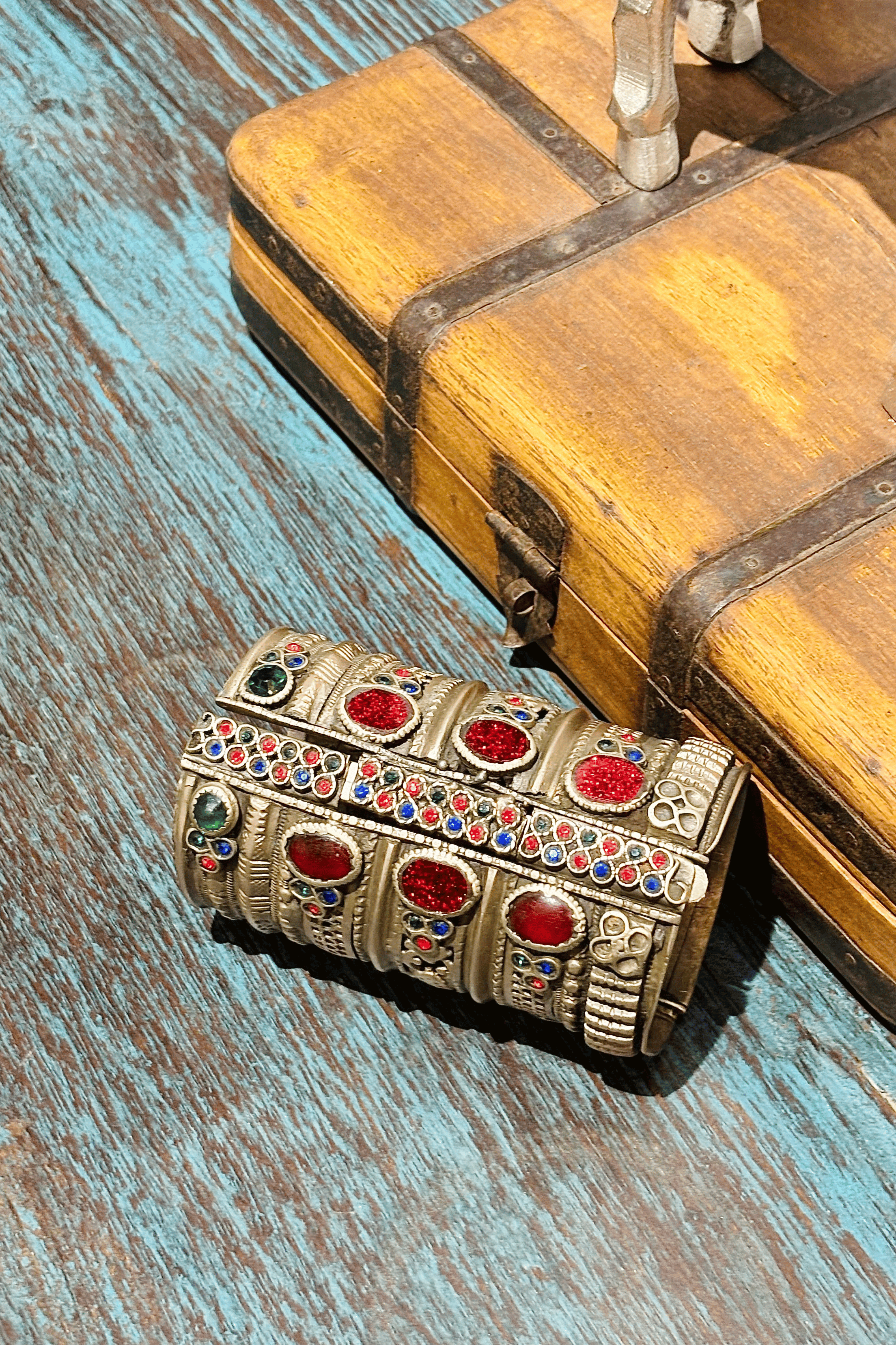 Almas Vintage Cuff