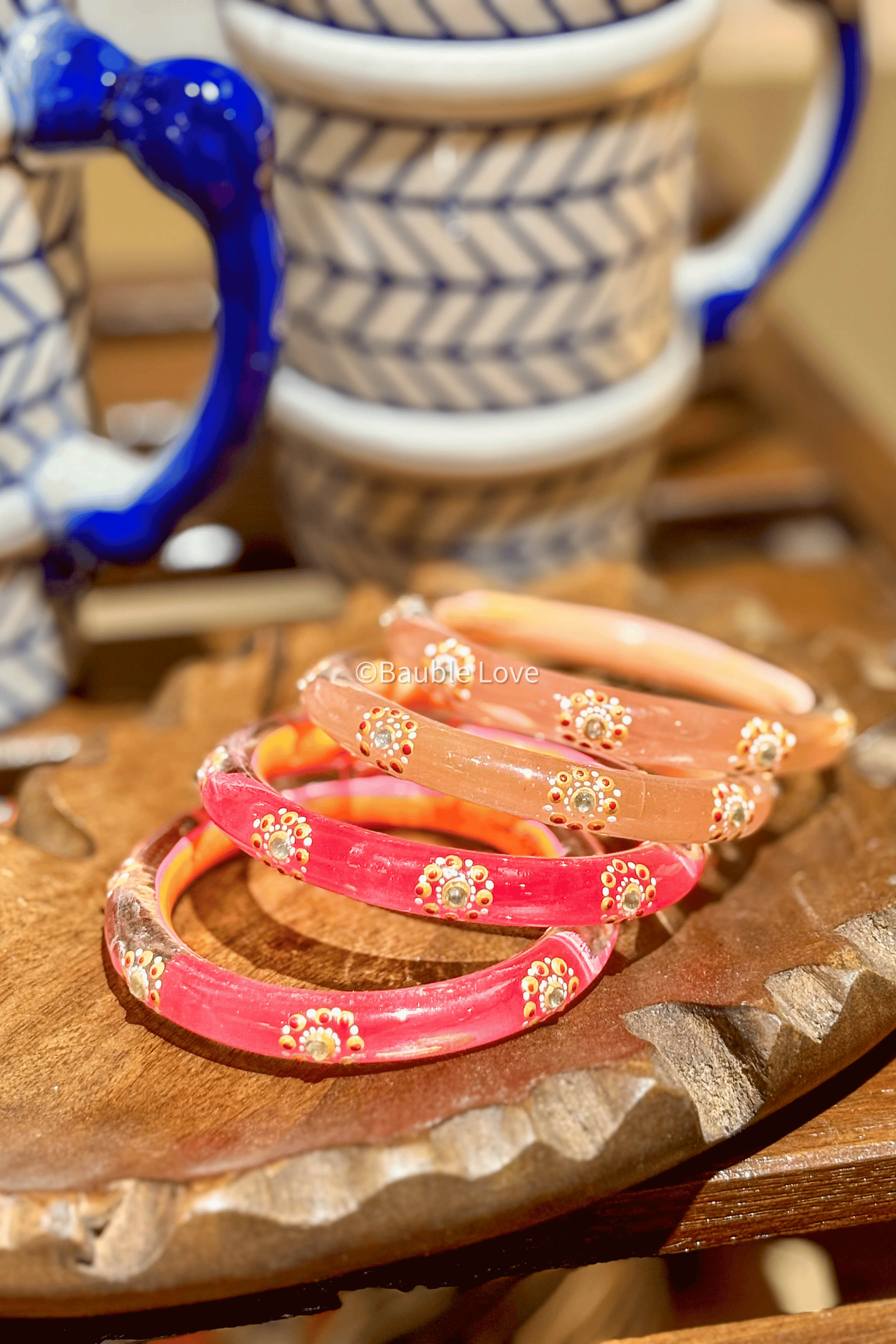 Oorja Kundan Glass Bangle