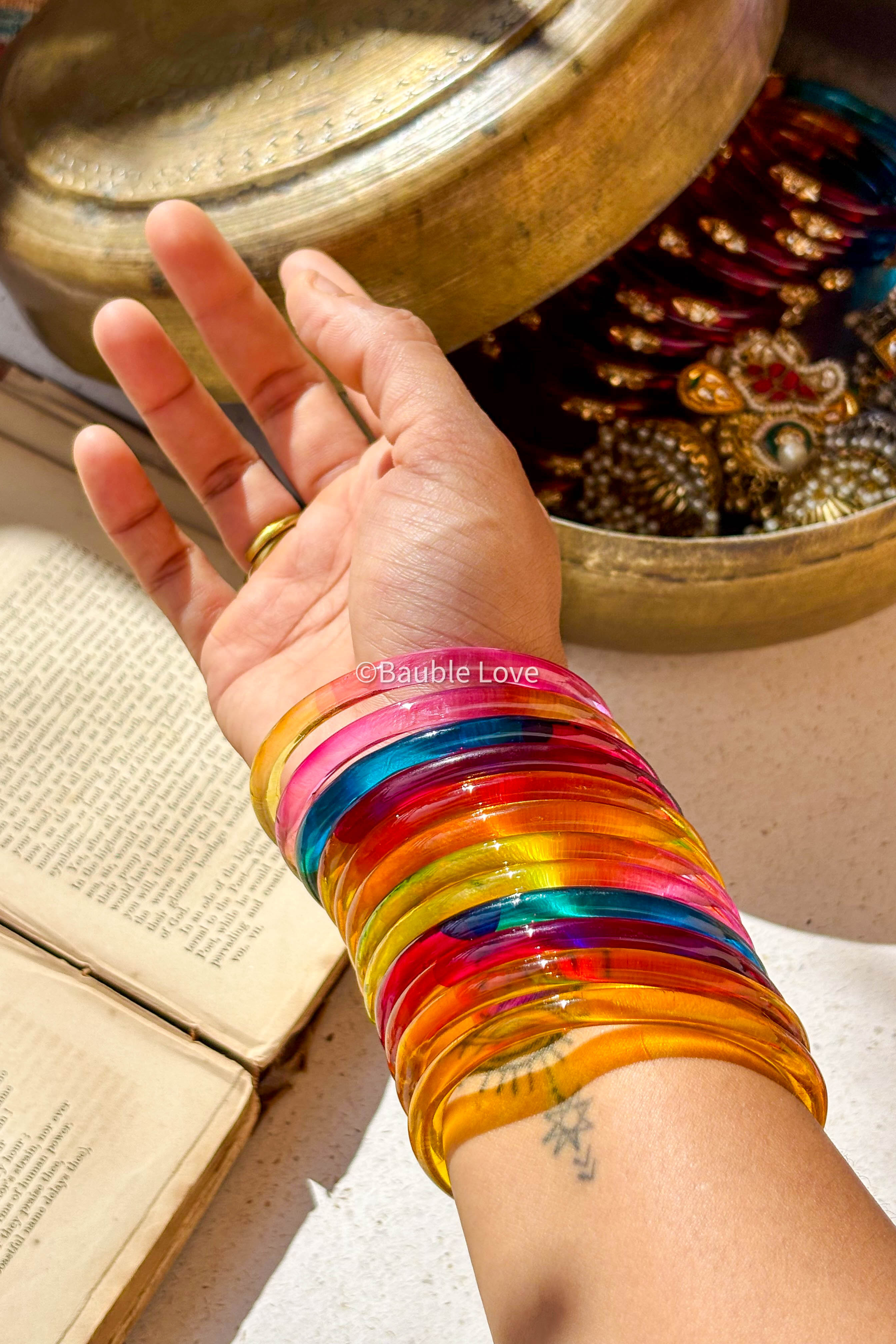 Madhura Glass Bangle (Set of 4)
