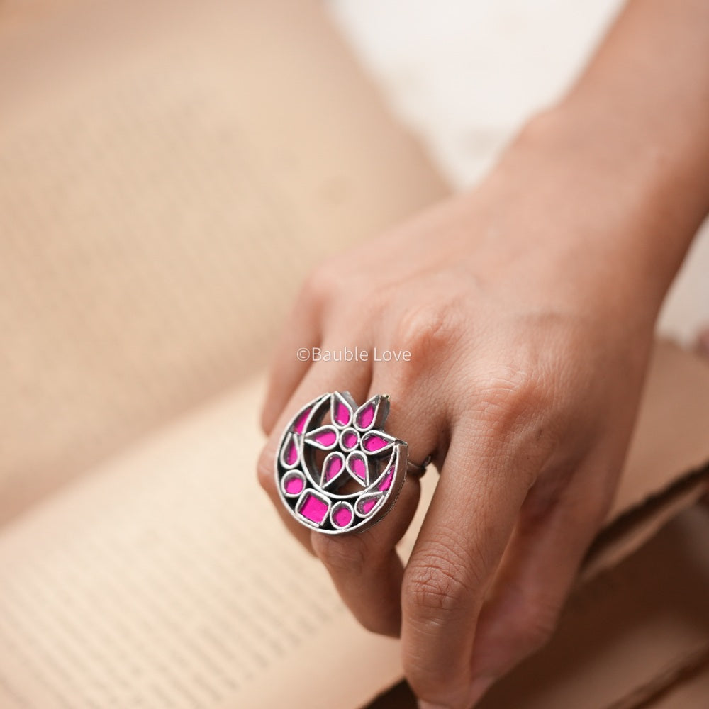 Chandminaar Glass Ring (Pink)