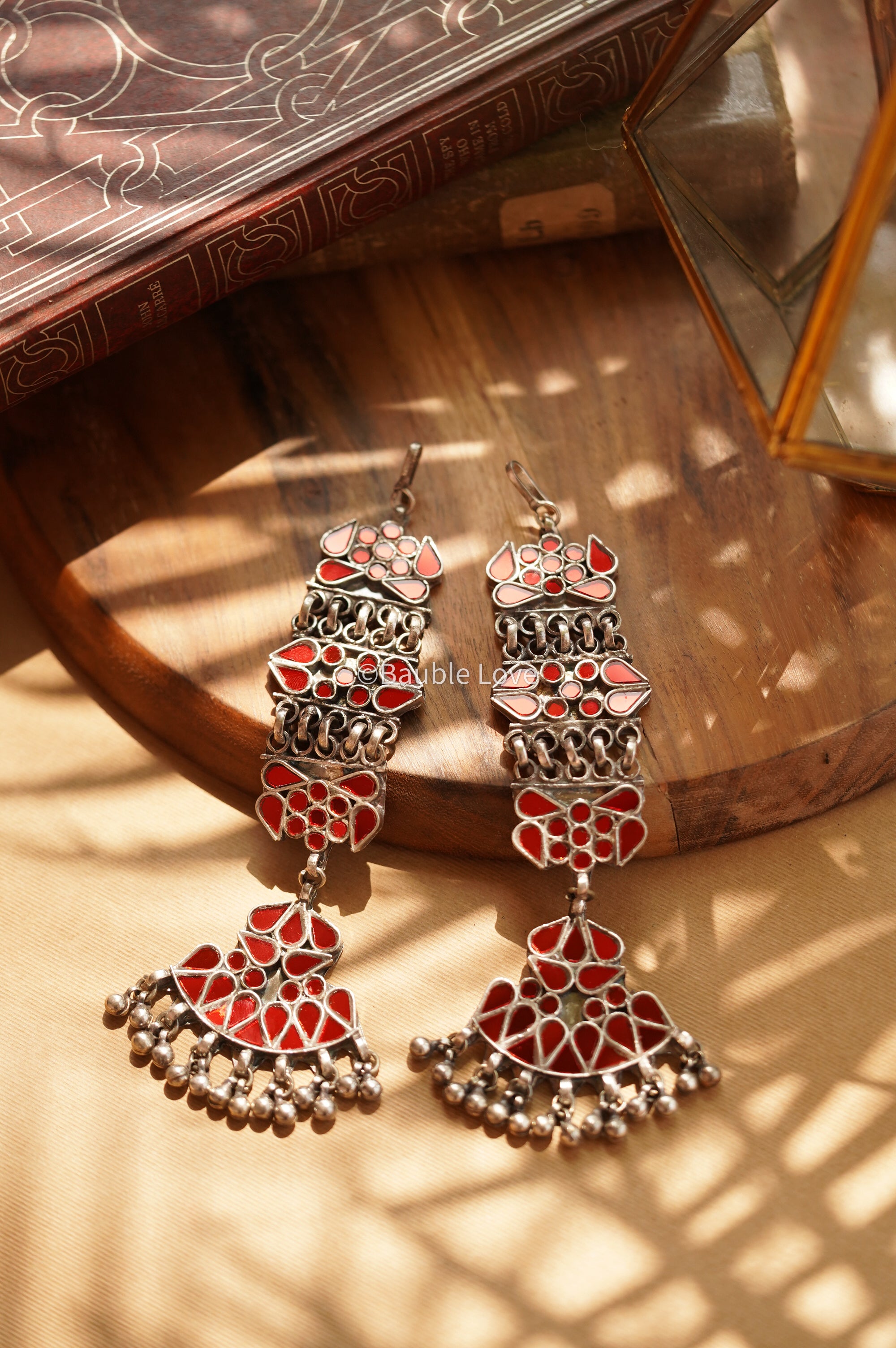 Madhubala Vintage Earrings (Gloss Red)